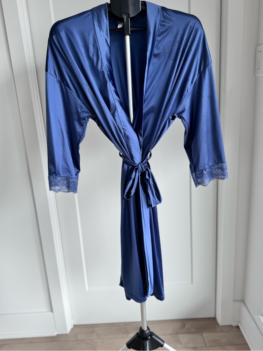 Simons Navy Satin Lace-Trim Robe